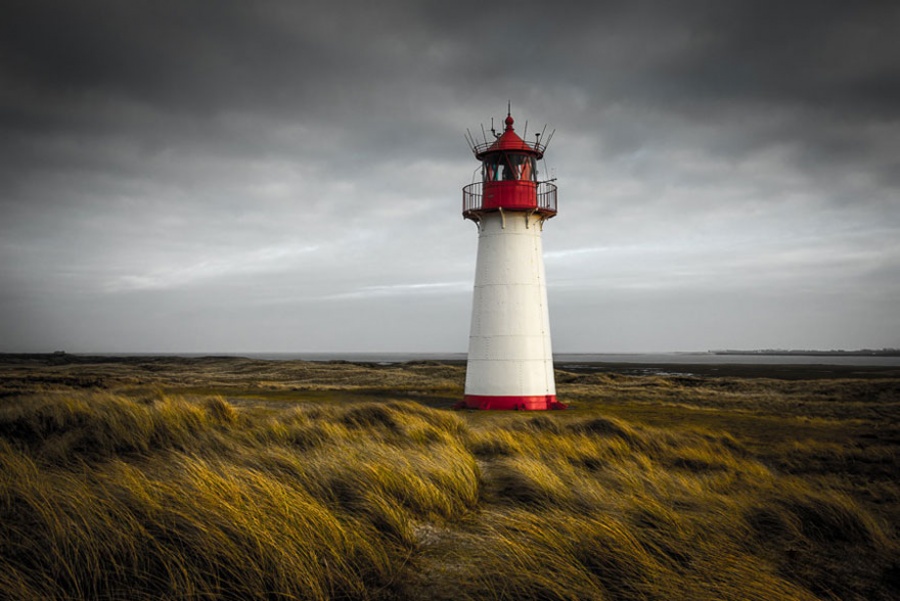 7701460-R3L8T8D-900-amazing-lighthouse-landscape-photography-22