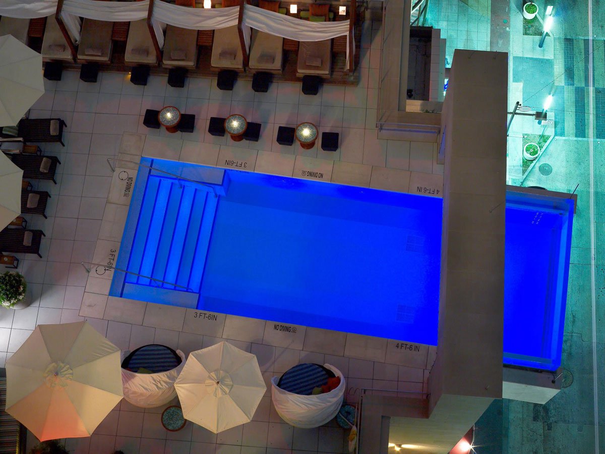 its-hard-to-miss-the-pool-at-the-joule-hotel-in-dallas-which-juts-out-eight-feet-from-the-building-guests-can-swim-past-the-edge-of-the-building-and-enjoy-great-views-of-the-dallas-skyline