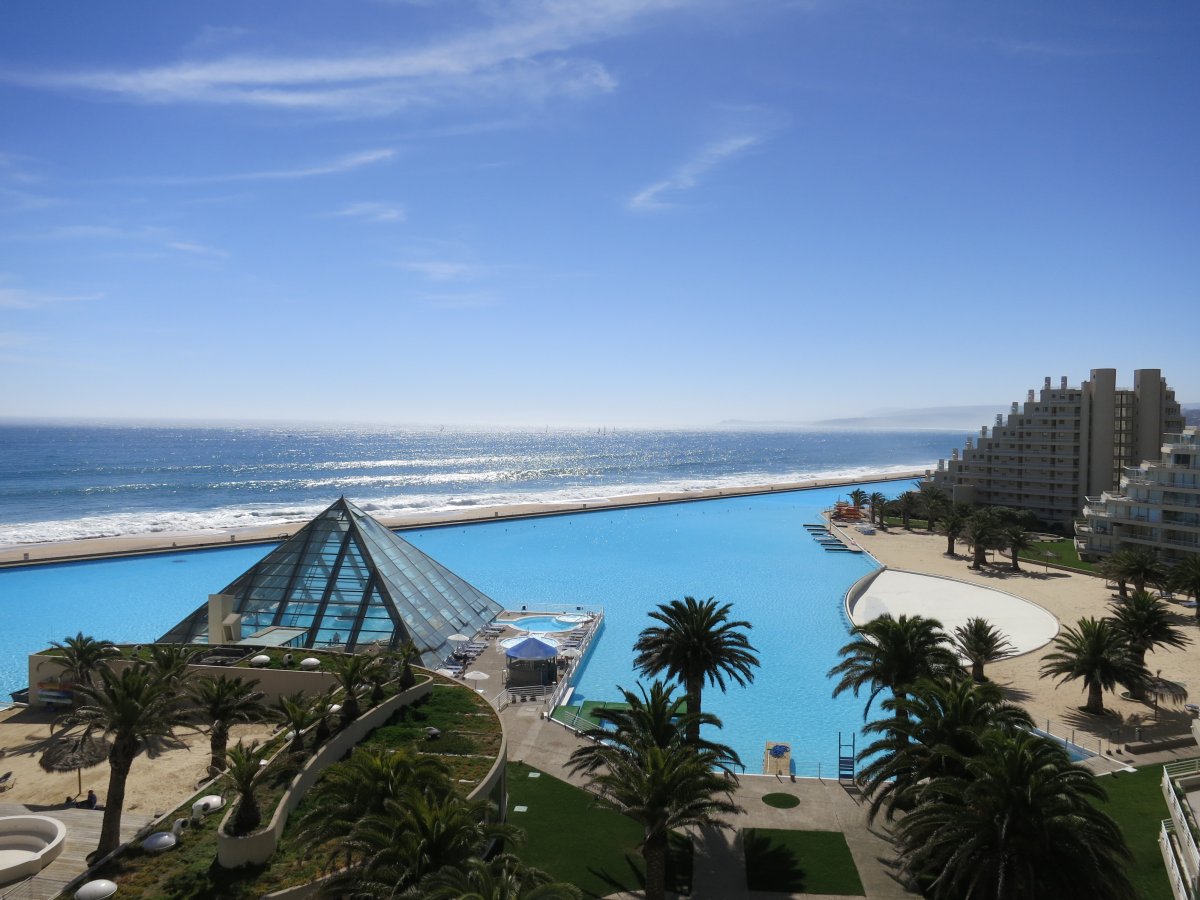 the-pool-at-san-alfonso-del-mar-in-chile-is-the-largest-in-the-world-with-nearly-66-million-gallons-of-water-guests-can-even-navigate-the-pool-in-small-boats