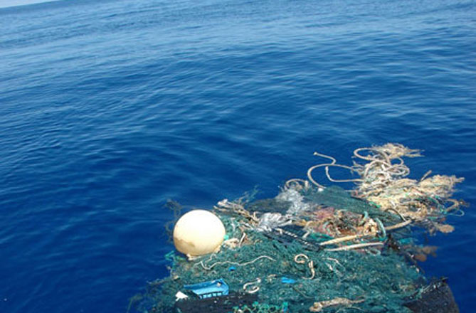 dnews-files-2014-09-garbage-patch-NOAA20140902-jpg