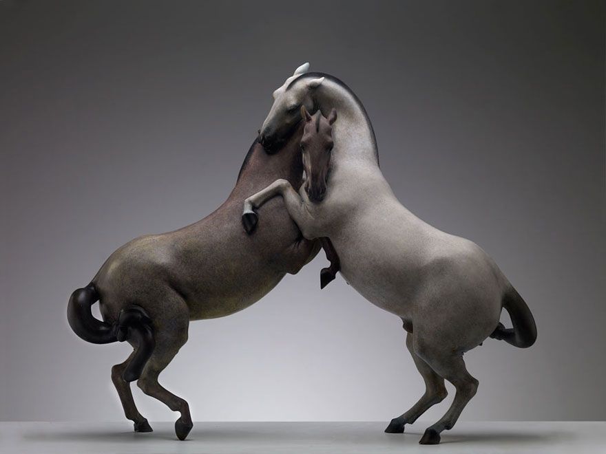dreams-animal-sculptures-surreal-wang-ruilin-21_result