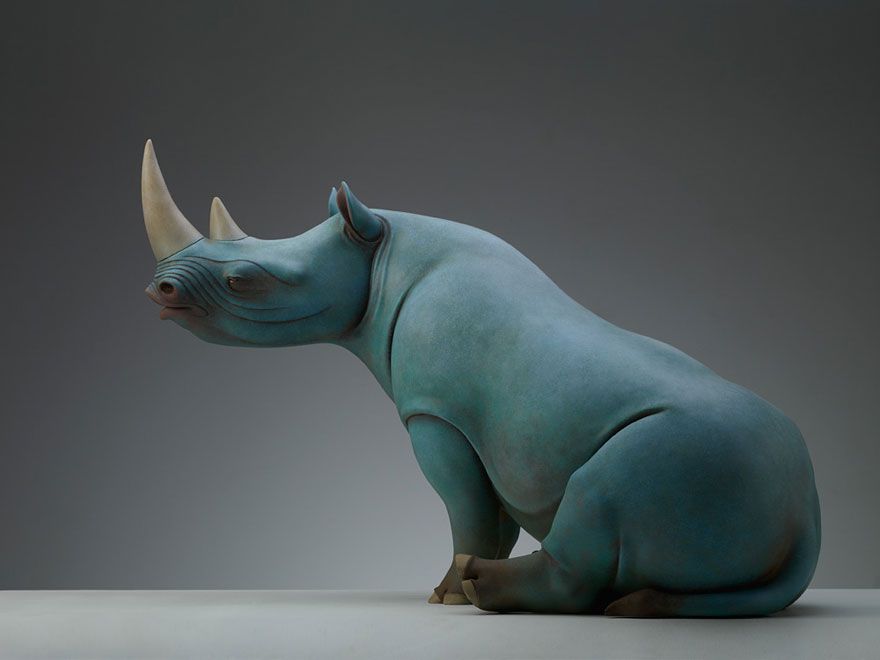 dreams-animal-sculptures-surreal-wang-ruilin-4_result